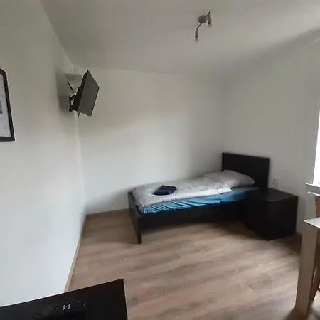 Monteurwohnungen In Apartment *