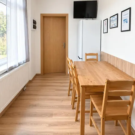 Monteurwohnungen In Appartement *