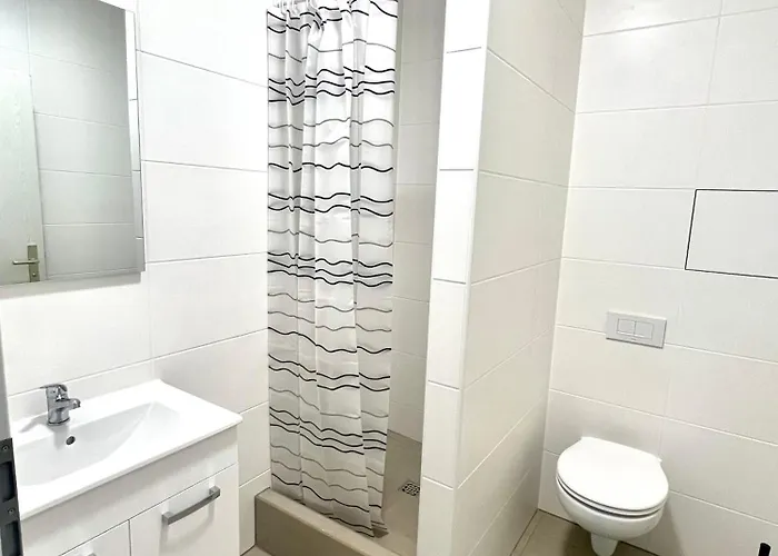 Monteurwohnungen In *